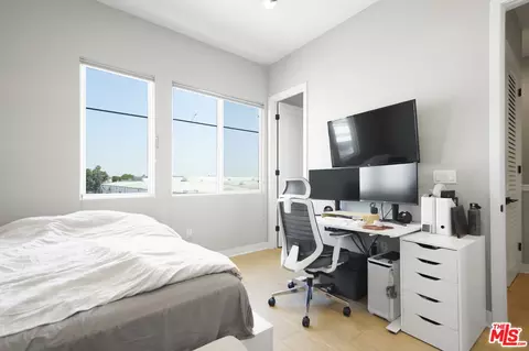 Bedroom - 2189 Bluewing Walk, Gardena, CA 90249 photo 3 of 3