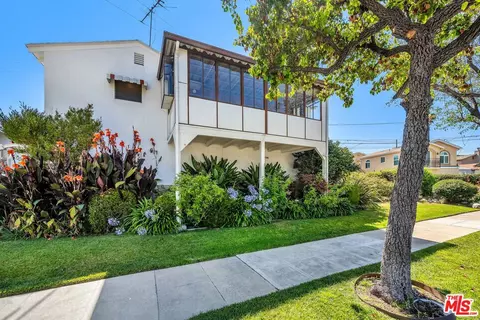 1301 N Cordova St, Burbank, CA 91505