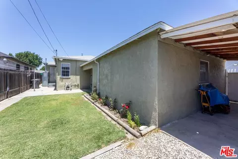 Exterior - 1220 E Palmer St, Compton, CA 90221 photo 7 of 9