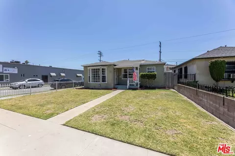 Exterior - 1220 E Palmer St, Compton, CA 90221 photo 3 of 9