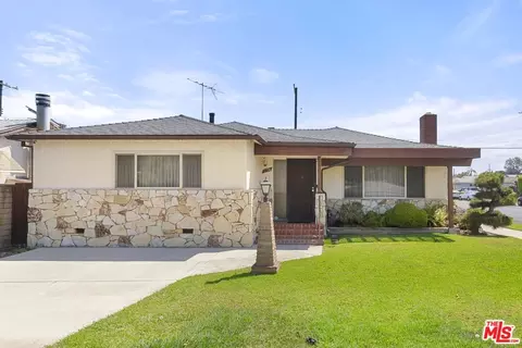 5374 S Centinela Ave, Los Angeles, CA 90066