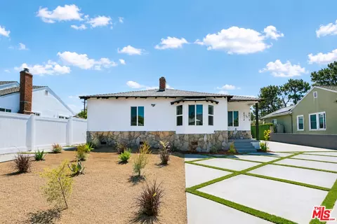 8012 Irvine Ave, North Hollywood, CA 91605