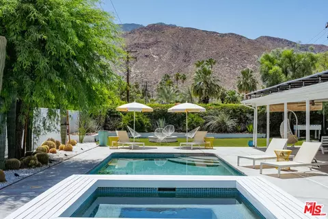 1275 E Sunny Dunes Rd, Palm Springs, CA 92264