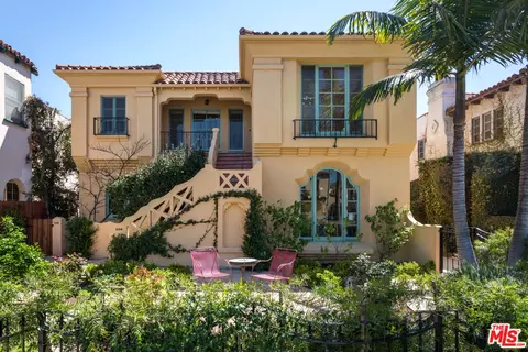 1122 S Hayworth Ave, Los Angeles, CA 90035