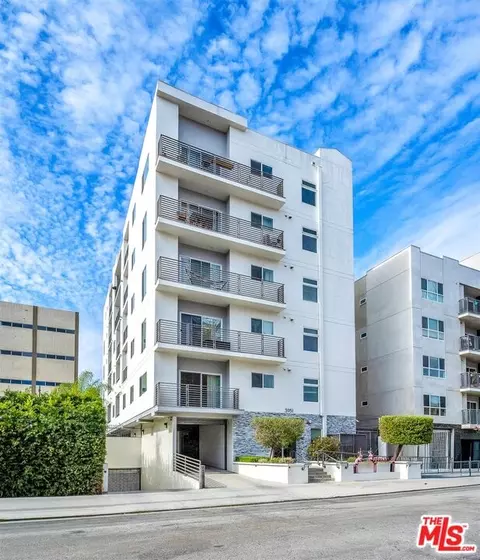3951 Ingraham St, Los Angeles, CA 90005