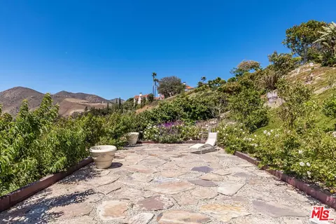 Exterior - 6251 Ramirez Mesa Dr, Malibu, CA 90265 photo 5 of 5