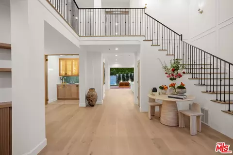 605 N Elm Dr, Beverly Hills, CA 90210