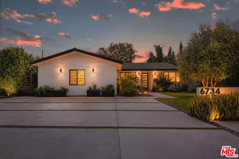 6734 Agnes Ave, North Hollywood, CA 91606