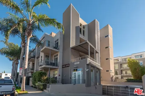 13320 Beach Ave #304, Marina Del Rey, CA 90292