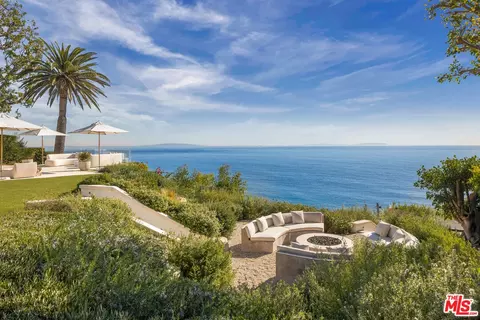 24824 Pacific Coast Hwy, Malibu, CA 90265