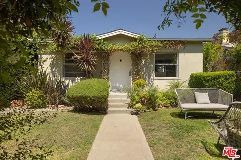 727 Amoroso Pl, Venice, CA 90291