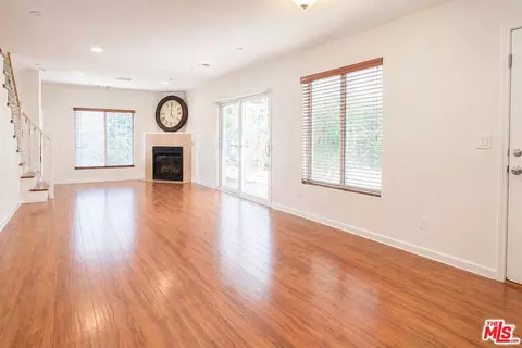12368 Osborne St #1, Pacoima, CA 91331