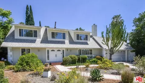 10828 Amigo Ave, Porter Ranch, CA 91326
