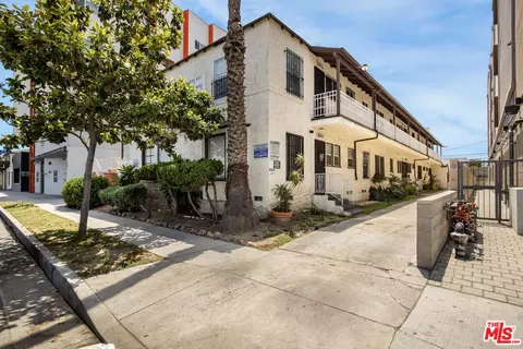 6519 Crenshaw Blvd, Los Angeles, CA 90043