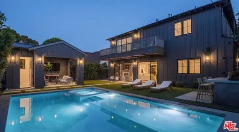 4261 Denny Ave, Toluca Lake, CA 91602