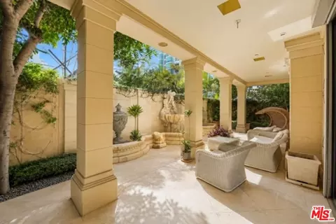 10375 Wilshire Blvd #1B, Los Angeles, CA 90024