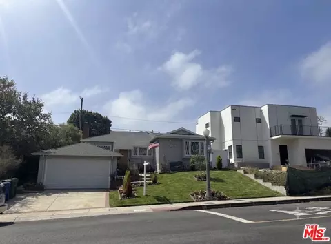 6058 W 76th St, Los Angeles, CA 90045