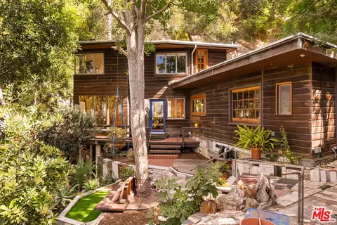 1964 Landa St, Los Angeles, CA 90039