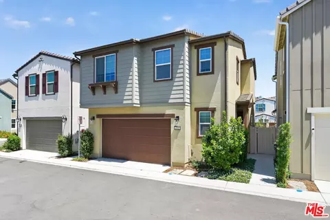 4092 Spring Haven Ln, Corona, CA 92883