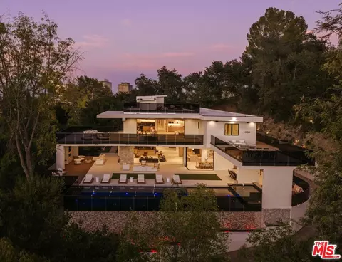 4705 Sophia Ave, Encino, CA 91436