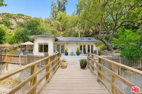 1446 Old Topanga Canyon Rd, Topanga, CA 90290