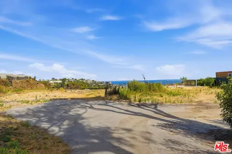 3442 Cloudcroft Dr, Malibu, CA 90265 photo 14