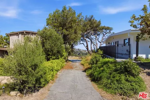 3442 Cloudcroft Dr, Malibu, CA 90265 photo 17