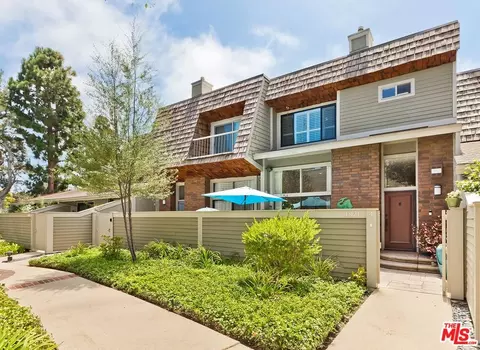13121 Mindanao Way #4, Marina Del Rey, CA 90292