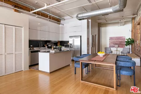 500 Molino St #207, Los Angeles, CA 90013