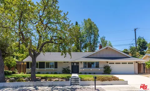 104 Tarkio St, Thousand Oaks, CA 91360