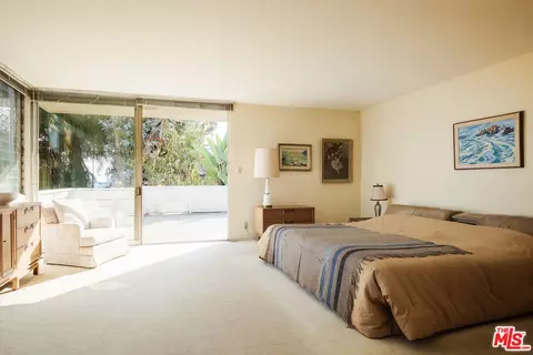 Bedroom - 3334 E 1st St, Long Beach, CA 90803 photo 1 of 5
