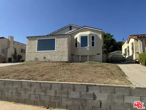 1521 W 104th St, Los Angeles, CA 90047