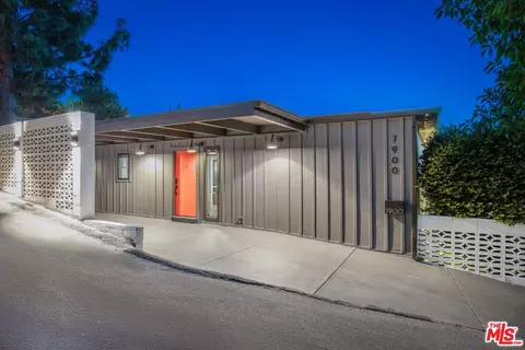 7900 Willow Glen Rd, Los Angeles, CA 90046