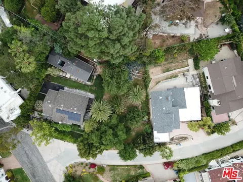 1457 Cheviotdale Dr, Pasadena, CA 91105 photo 14