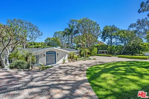 29260 Sea Lion Pl, Malibu, CA 90265