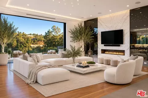 Living - 2358 Kimridge Rd, Beverly Hills, CA 90210 photo 1 of 2