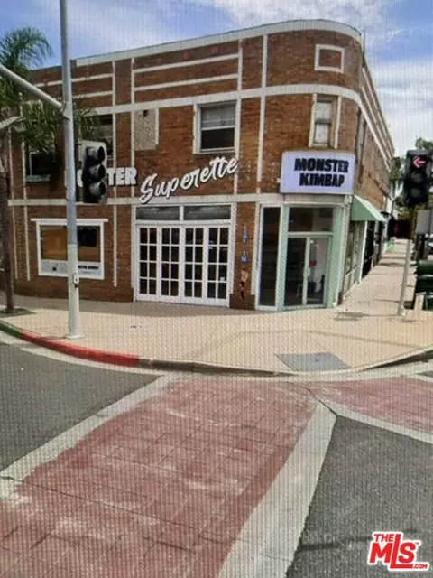 24606 Narbonne Ave, Lomita, CA 90717