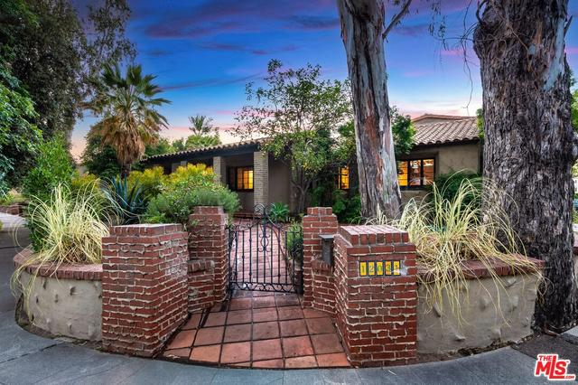 12031 Valleyheart Dr, Studio City, CA 91604