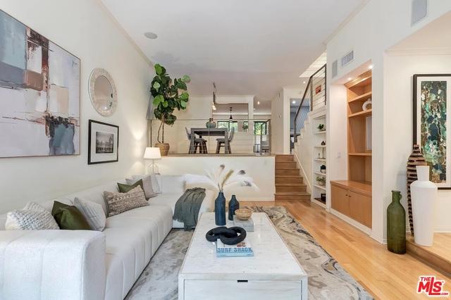 323 San Vicente Blvd #11, Santa Monica, CA 90402