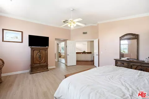 Bedroom - 14282 Rideout Ct, Fontana, CA 92336 photo 4 of 7