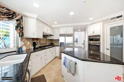 Kitchen - 14282 Rideout Ct, Fontana, CA 92336 photo 3 of 3