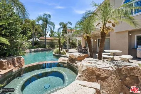 Exterior - 14282 Rideout Ct, Fontana, CA 92336 photo 6 of 7