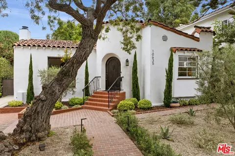 10635 Blythe Ave, Los Angeles, CA 90064