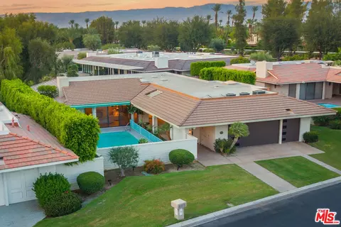 2 Sussex Ct, Rancho Mirage, CA 92270