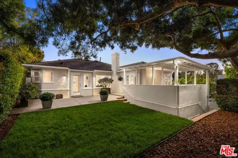 1706 Comstock Ave, Los Angeles, CA 90024