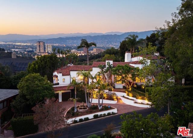 3110 La Suvida Dr, Los Angeles, CA 90068