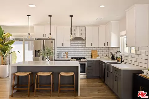 11237 Braddock Dr, Culver City, CA 90230