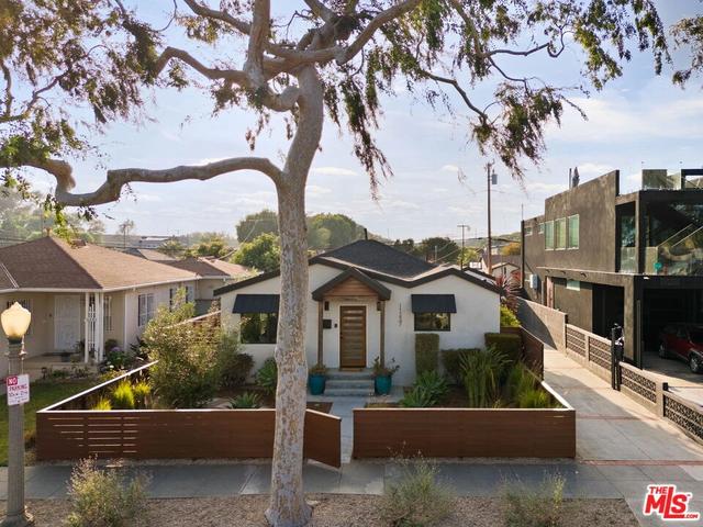 11237 Braddock Dr, Culver City, CA 90230