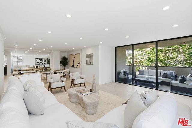 150 N Almont Dr #301, Beverly Hills, CA 90211