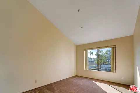 Bedroom - 4501 Carpinteria Ave #C, Carpinteria, CA 93013 photo 6 of 8